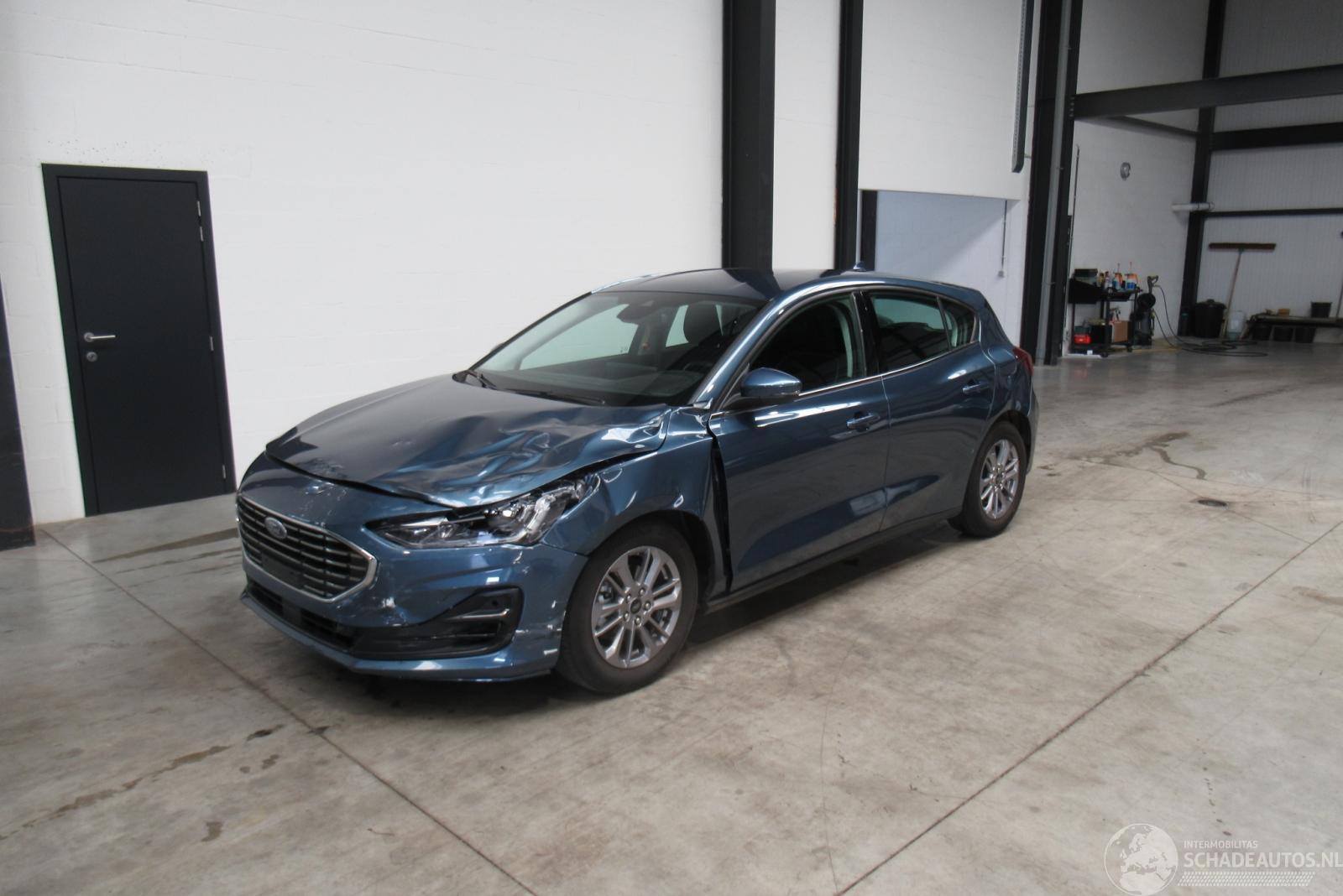 Ford Focus TITANIUM