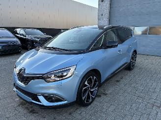 Voiture accidenté Renault Grand-scenic RENAULT SCENIC 1.6D 2018 7 ZIT 2018/4