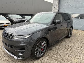 damaged passenger cars Land Rover Range Rover sport RANGE ROVER SPORT P440e 2022 2022/11