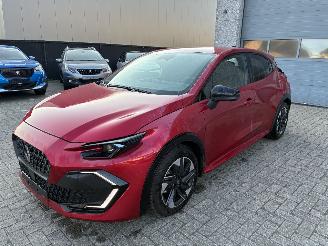 Schadeauto Renault Clio RENAULT CLIO 1.8 HYBRIDE 2026 2026/4