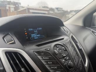 Ford Focus Wagon 1.0 EcoBoost Trend picture 16