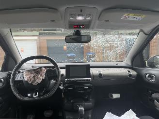 Citroën C4 cactus 1.2 PureTech One-Tone AUTOMAAT picture 17