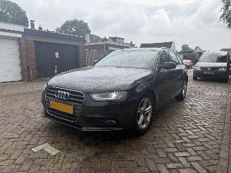 Auto incidentate Audi A4 Avant 1.8 TFSI AUTOMAAT 2015/1