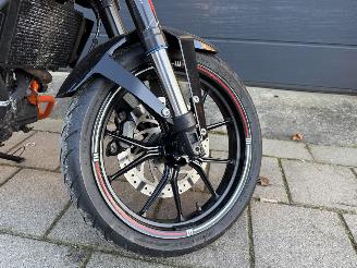 Audi  KTM Tour 125 Duke picture 10