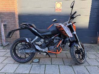 Audi  KTM Tour 125 Duke picture 12