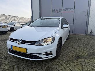 Unfallwagen Volkswagen Golf 1.6 TDI AUTOMAAT EURO 6 2019/1