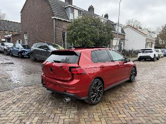 Volkswagen Golf 2.0 GTI PANO SFEER picture 9