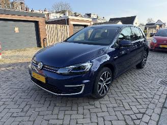 Unfallwagen Volkswagen e-Golf  2019/1