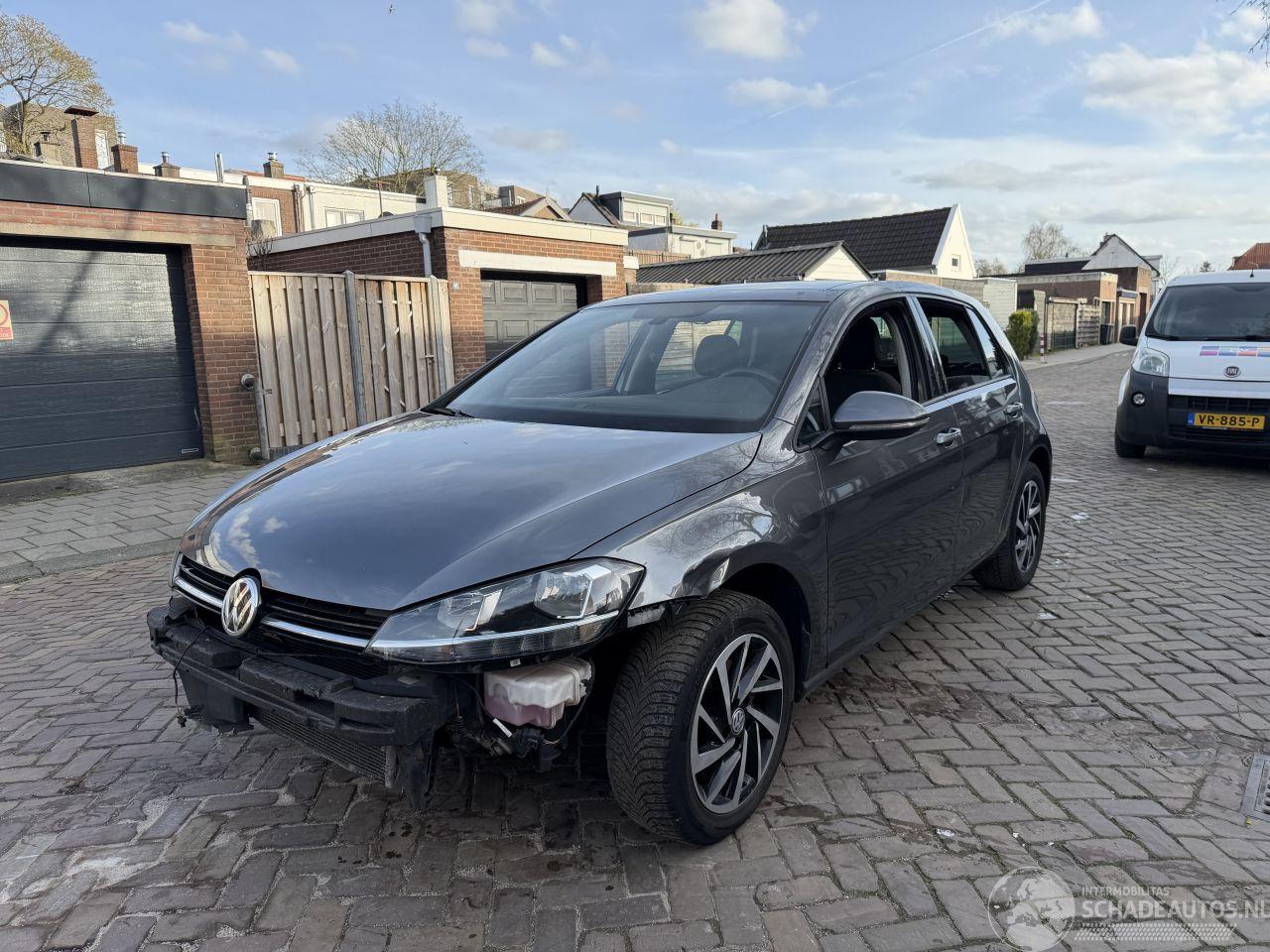 Volkswagen Golf 1.6 TDI Motor defect