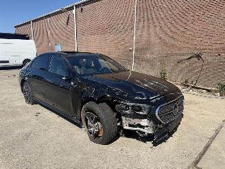 Mercedes E-klasse E220d LIMO AMG PANO picture 2