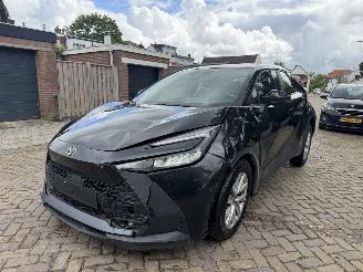 Vaurioauto  passenger cars Toyota CH-R R HYBRID 1.8 72KW AUTOMAAT 2025/1