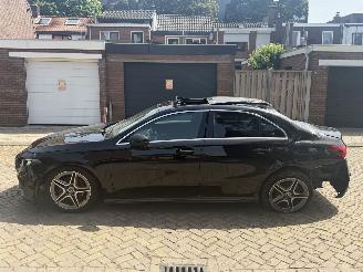 Mercedes A-klasse A180 AMG PANO picture 17