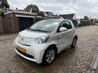 škoda osobní automobily Toyota iQ 1.0 VVTI NAP 2011/1