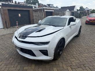 Schadeauto Chevrolet Camaro 6.2 Europees origineel! 2017/1