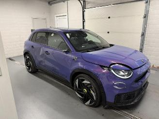 Voiture accidenté Abarth 600e  2026/5