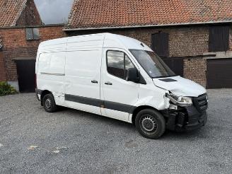 Voiture accidenté Mercedes Sprinter  2024/6