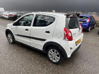 Suzuki Alto 1.0 5drs picture 6