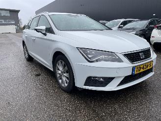 Unfallwagen Seat Leon 1.6 tdi 85kw 2017/2