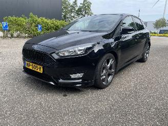 Unfallwagen Ford Focus 1.5 150pk  ST 2017/4