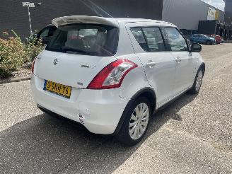 Unfallwagen Suzuki Swift 1.2 5drs 2013/12