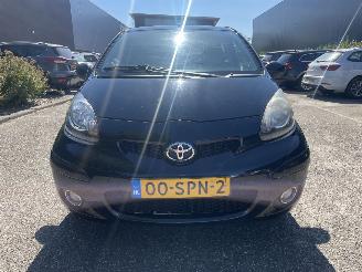 Toyota Aygo 5drs airco nav. picture 5
