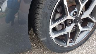 Kia Ceed 1.6GDi PHEV 77KW picture 6