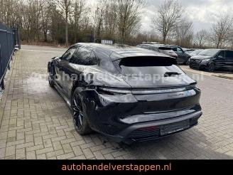 Porsche Taycan Sport Turismo GTS Bose Panorama glass picture 11