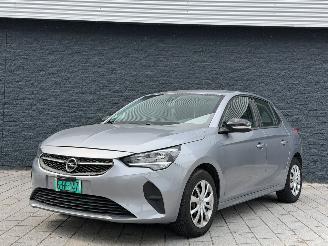 damaged passenger cars Opel Corsa 1.2 Benzine 2020/8