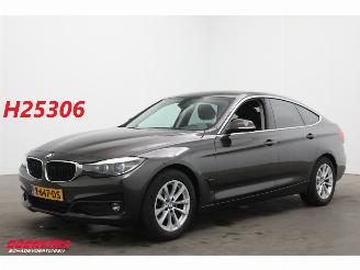 Unfallwagen BMW 3-serie GT 318d AUT Clima Cruise Camera SHZ PDC 97.001 km! 2018/9